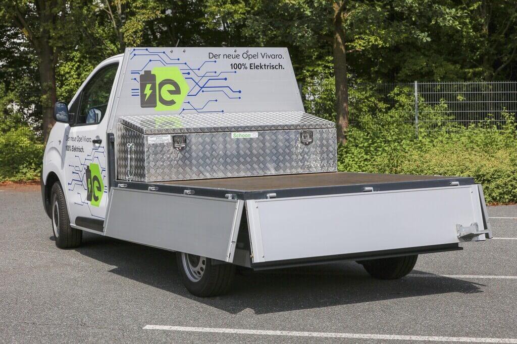 Der Opel Vivaro-e bekommt erstmals eine Pritsche